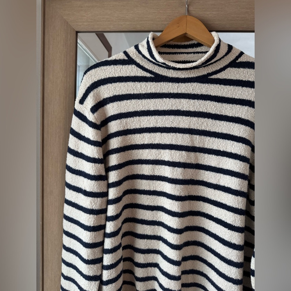 J. Crew Cotton blend Boxy Fit Sweater XL - Picture 2 of 6